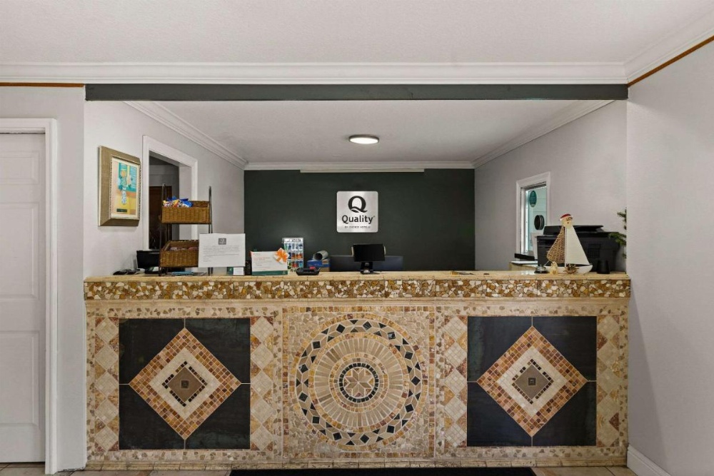 Quality Inn Image 21