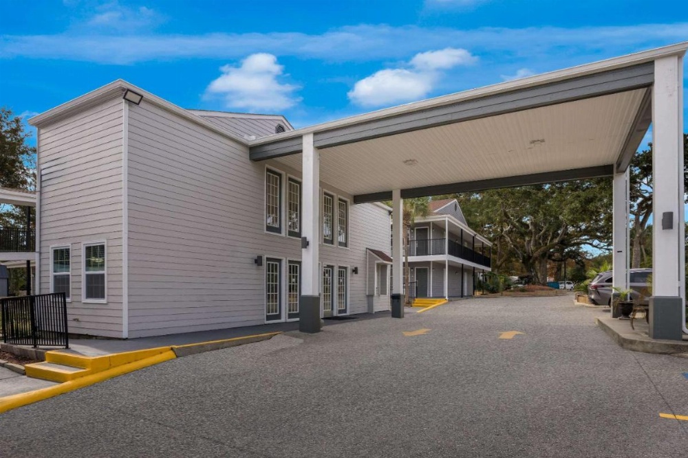 Quality Inn Image 27